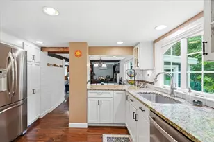 354 High St, Pembroke, MA 02359 - Photo 13