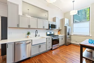 69 Harvey St #3, Cambridge, MA 02141 - Photo 5