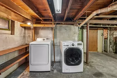 638 Boston St, Lynn, MA 01905 - Photo 21