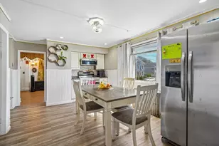 638 Boston St, Lynn, MA 01905 - Photo 5