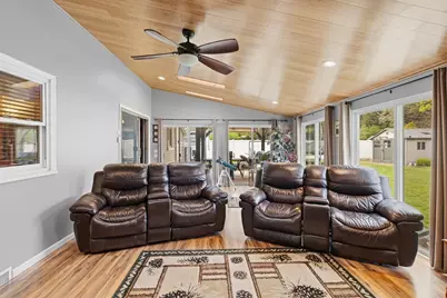 9 Joseph St, Acushnet, MA 02743 - Photo 7