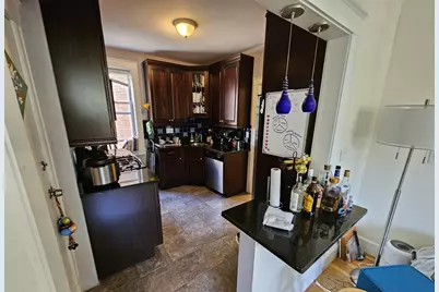 229 Freeman St #3, Brookline, MA 02446 - Photo 7