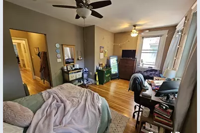 229 Freeman St #3, Brookline, MA 02446 - Photo 3