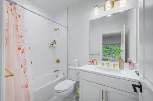 51 Chamberlain St, Hopkinton, MA 01748 - Photo 27