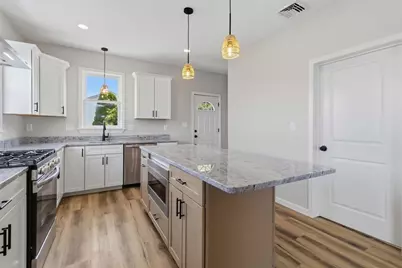 72 South Ave, Revere, MA 02151 - Photo 7