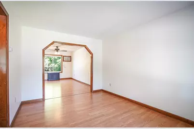 43 Oak St #43, Ludlow, MA 01056 - Photo 11