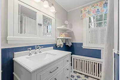 67 Humphrey St, Marblehead, MA 01945 - Photo 37