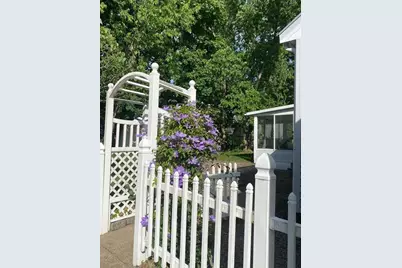 41 Bronx Rd, Boston, MA 02132 - Photo 27