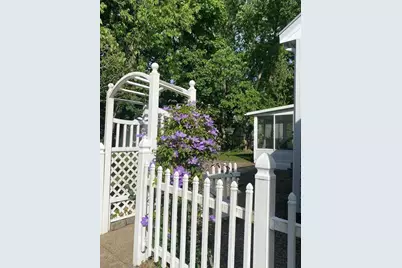 41 Bronx Rd, Boston, MA 02132 - Photo 27