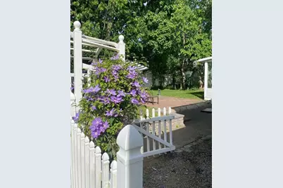 41 Bronx Rd, Boston, MA 02132 - Photo 25