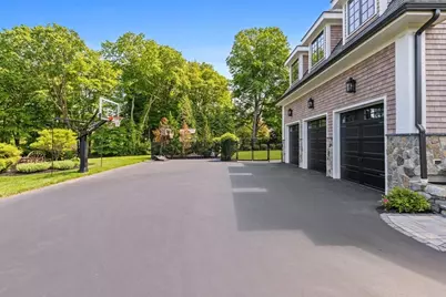 1 Haywood Farm, Lynnfield, MA 01940 - Photo 37