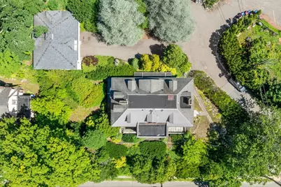 721 Franklin Street, Melrose, MA 02176 - Photo 9