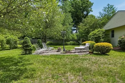 110 Parkerview St., Springfield, MA 01129 - Photo 27