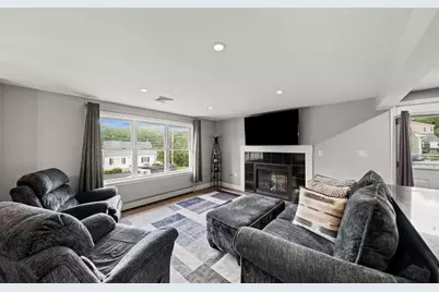 395 Lowell Street, Peabody, MA 01960 - Photo 5