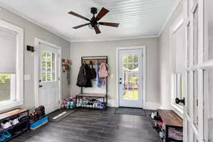 1012 Washington St, Whitman, MA 02382 - Photo 5