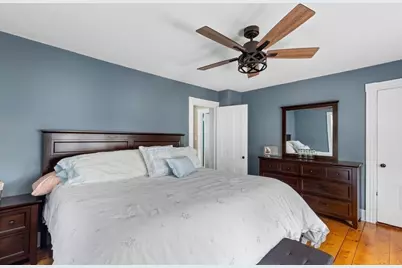 1012 Washington St, Whitman, MA 02382 - Photo 25