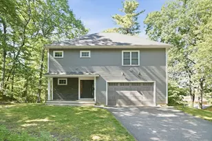 53 Cambridge St, Ayer, MA 01432 - Photo 27
