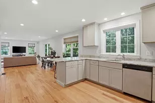 53 Cambridge St, Ayer, MA 01432 - Photo 3