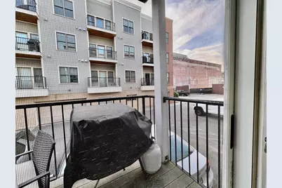 3 M St #2, Boston, MA 02127 - Photo 11