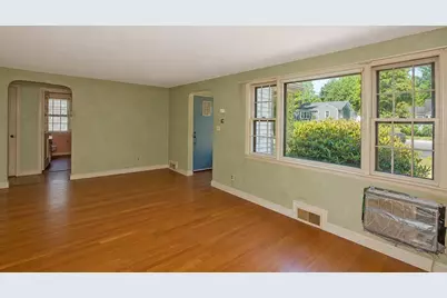 37 Senator Ave, Agawam, MA 01001 - Photo 21
