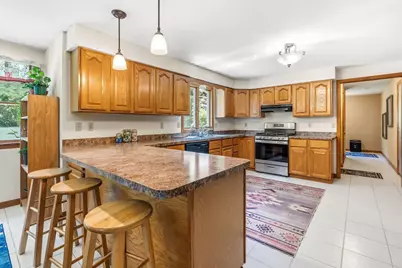 5 Geryk Ct, Southampton, MA 01073 - Photo 5