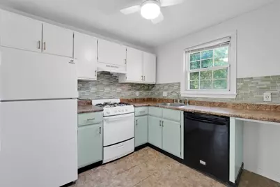 524 Cold Spring Ave #2A, West Springfield, MA 01089 - Photo 5