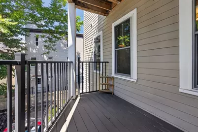36 Rossmore St #2, Somerville, MA 02143 - Photo 9