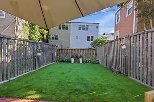38 Bartlett St, Boston, MA 02129 - Photo 15