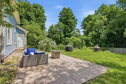 207 Dodge St, Beverly, MA 01915 - Photo 31