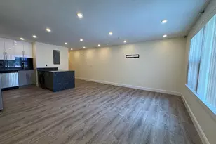 1028 Commonwealth Ave, Boston, MA 02215 - Photo 9