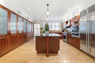 321 Beacon St, Boston, MA 02116 - Photo 9