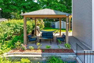 34 Spring Hill Rd, Boston, MA 02136 - Photo 5