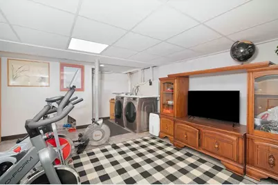 34 Spring Hill Rd, Boston, MA 02136 - Photo 35