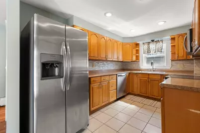 48 Hudson St, Attleboro, MA 02703 - Photo 9