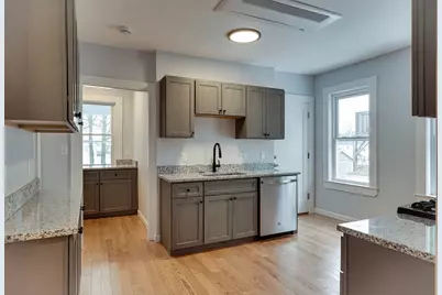 24 Dunlap St #2, Salem, MA 01970 - Photo 5