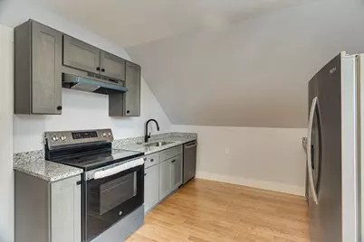 24 Dunlap St #3, Salem, MA 01970 - Photo 3