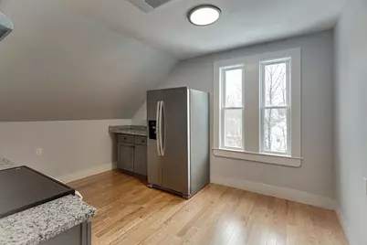 24 Dunlap St #3, Salem, MA 01970 - Photo 5