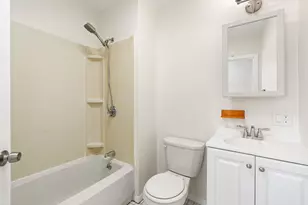 38A Charter St, Boston, MA 02113 - Photo 17