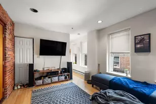 38A Charter St, Boston, MA 02113 - Photo 7