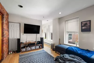 38A Charter Street #7, Boston, MA 02113 - Photo 7