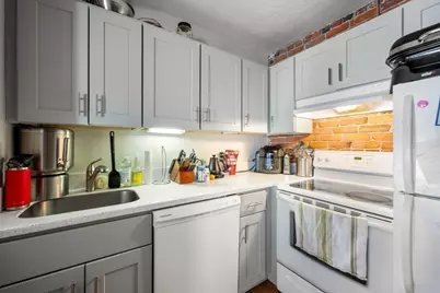 38A Charter Street #7, Boston, MA 02113 - Photo 3