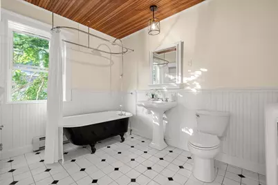 649 Main, Haverhill, MA 01830 - Photo 23