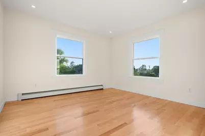 649 Main, Haverhill, MA 01830 - Photo 19