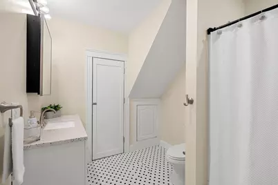649 Main, Haverhill, MA 01830 - Photo 15