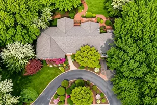 26 Brooks Rd, Longmeadow, MA 01106 - Photo 1