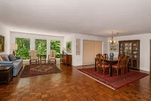 26 Brooks Rd, Longmeadow, MA 01106 - Photo 9