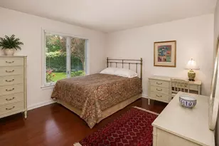 26 Brooks Rd, Longmeadow, MA 01106 - Photo 27
