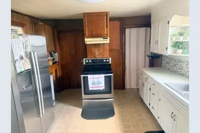56 Harrison St, Leominster, MA 01453 - Photo 17