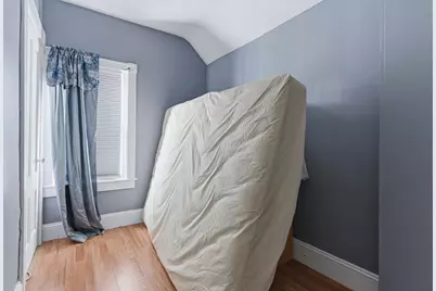 143 Division St, New Bedford, MA 02744 - Photo 9