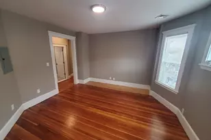 6 Sawyer Ave, Boston, MA 02125 - Photo 3
